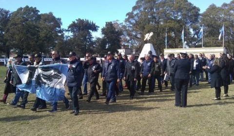 Punta Alta: homenajearon a los héroes del ARA General Belgrano