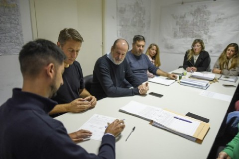 VIDEO | Se licitó la ampliación de desagües pluviales en las "Cinco Esquinas" de Villa Mitre