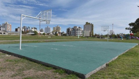 El Municipio anunció que se realizará un torneo de básquet 3x3 mixto