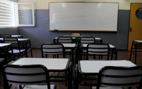 Aulas vacías: comenzó el paro de 48 horas de Suteba Bahía Blanca