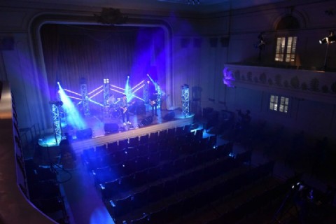 Noviembre arranca con teatro, música y arte para todos los gustos