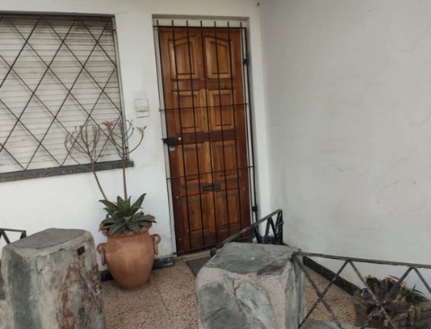 Tres Arroyos: golpean brutalmente a un hombre para robarle el celular