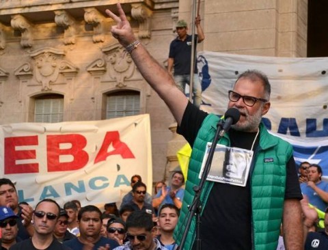 Sergio Zaninelli, secretario general de ADUNS: "Macri está despedazando la educación pública"