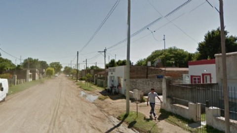 Coronel Pringles: atacó a su esposa con un hacha, le disparó a su hijastro y se suicidó