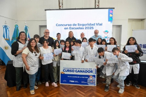 Entrega de premios del concurso de seguridad vial en escuelas