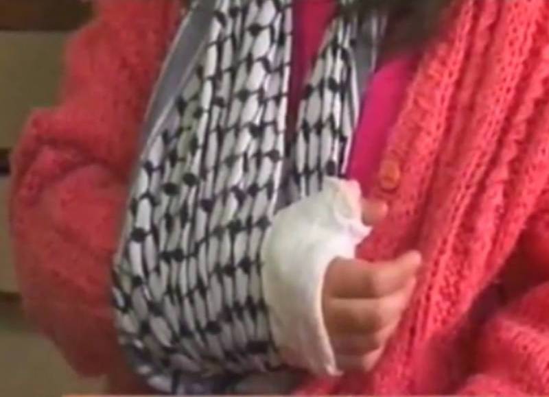 Brutal caso de bullying en escuela bahiense: le quebraron cuatro dedos a una nena