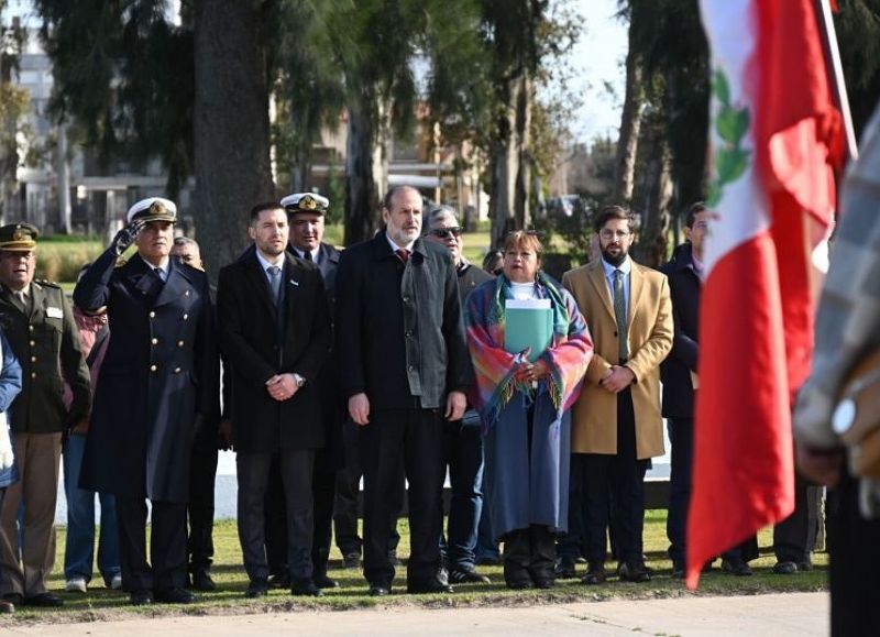 Acto por el 204° aniversario de la Independencia de Perú