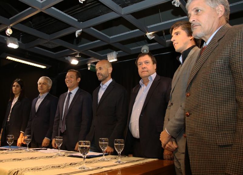 Se lanzó el proyecto Tren Norpatagónico, que conectará Puerto local con Vaca Muerta