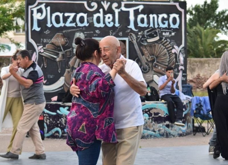 Comienzan los festejos en la ciudad por el Día Nacional Del Tango