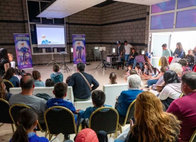 FISA 2023: Más de mil niños disfrutaron las presentaciones de la Liga de la Energía