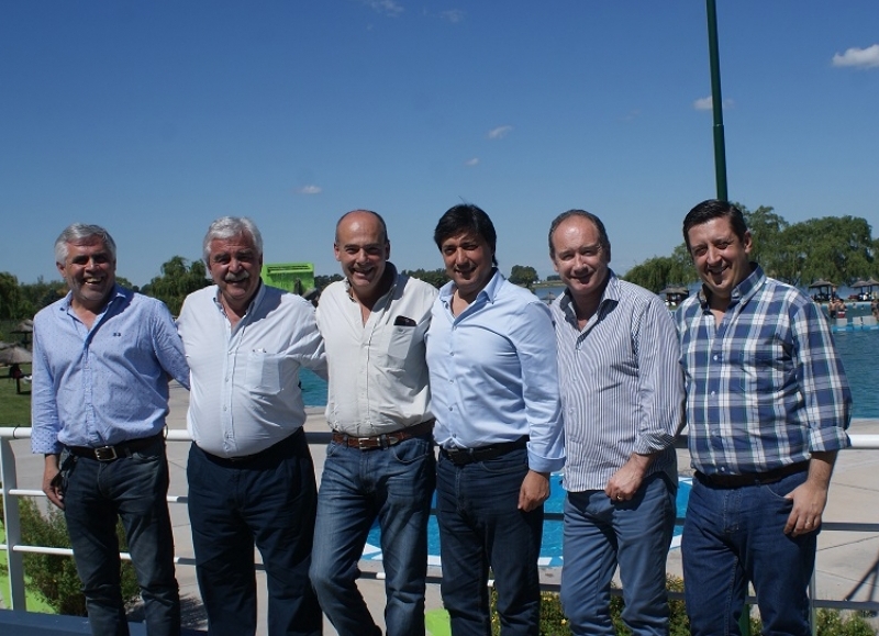 El intendente de Monte Hermoso participó del primer encuentro de jefes comunales de la Sexta