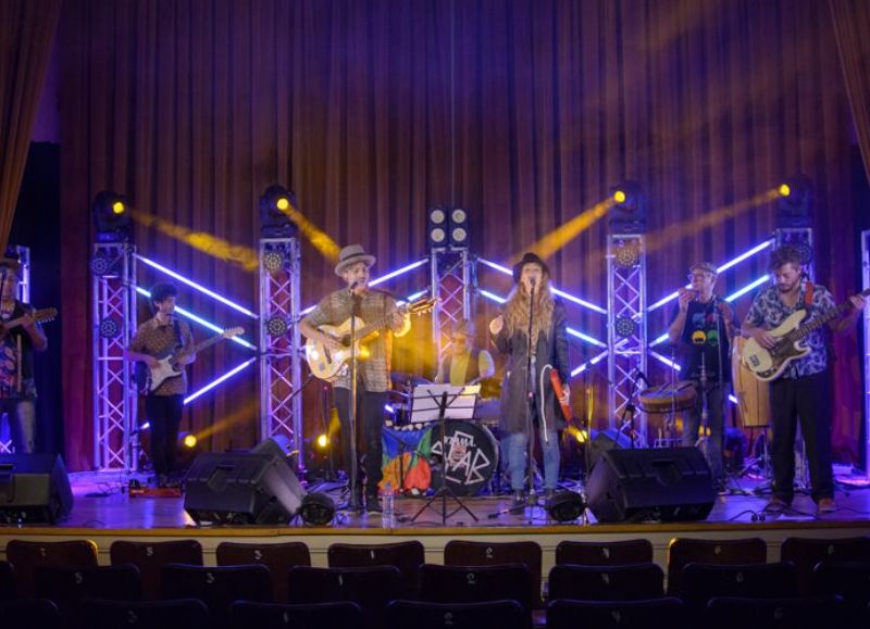 La ciudad se prepara para un fin de semana cultural a pura música, teatro y arte