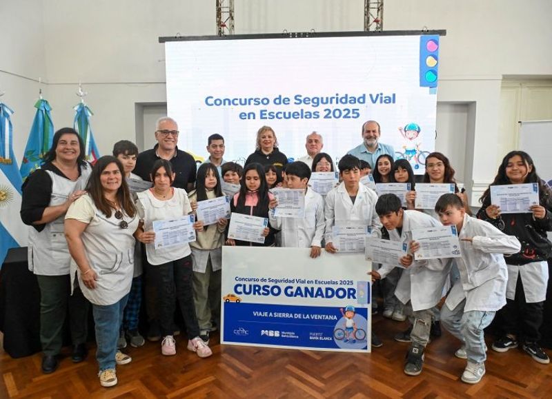 Entrega de premios del concurso de seguridad vial en escuelas