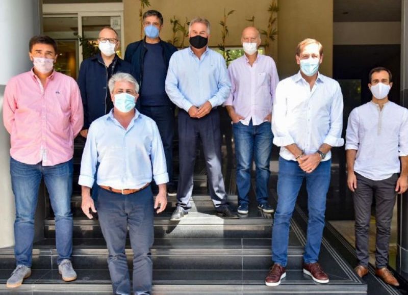 Gay le pidió a Kicillof que convoque a los intendentes para agilizar la vacunación